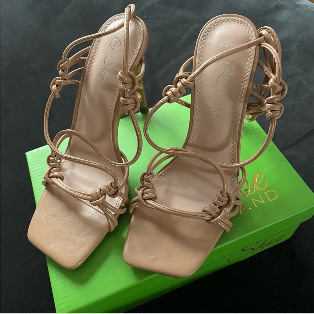 Women’s open toe lace up high heels in nude size 7